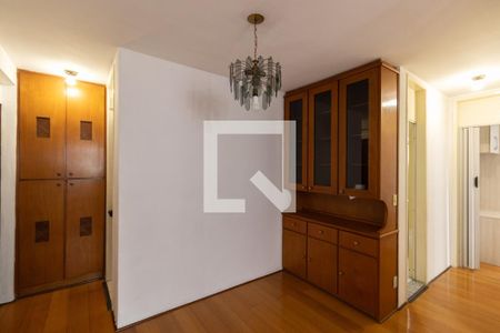 Sala de apartamento à venda com 2 quartos, 58m² em Vila Jacuí, São Paulo