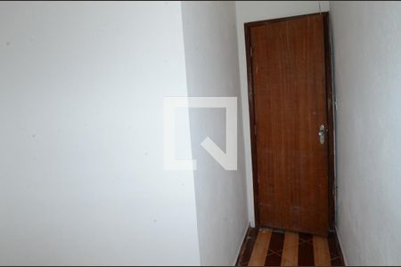 Quarto 2 de casa para alugar com 2 quartos, 48m² em Maria Goretti, Belo Horizonte
