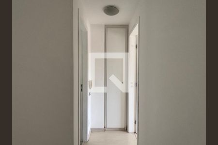 Corredor de apartamento para alugar com 1 quarto, 42m² em Vila da Saúde, São Paulo