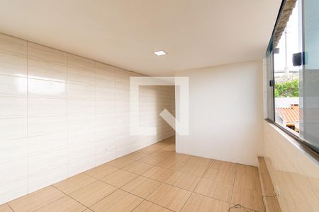 Sala de casa para alugar com 2 quartos, 75m² em Cidade São Mateus, São Paulo