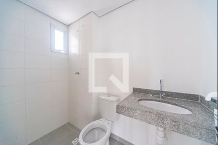 Banheiro  de apartamento à venda com 2 quartos, 46m² em Vila Curuçá, Santo André