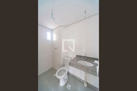 Banheiro  de apartamento à venda com 2 quartos, 46m² em Vila Curuçá, Santo André