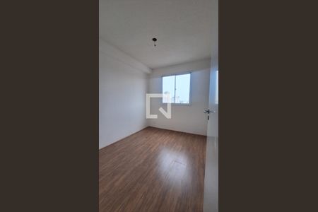Quarto de apartamento à venda com 2 quartos, 34m² em Parque Industrial Tomas Edson, São Paulo