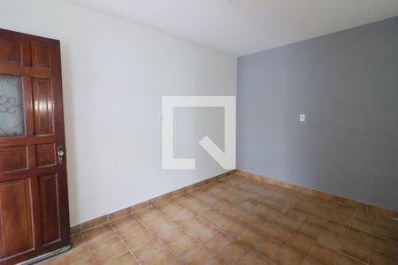 Quarto de casa para alugar com 1 quarto, 60m² em Rochdale, Osasco