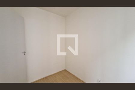Quarto de apartamento para alugar com 2 quartos, 39m² em Jardim Sabara, São Paulo