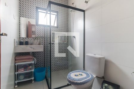 Banheiro de casa para alugar com 2 quartos, 72m² em Vila Sao Paulo, Mogi das Cruzes