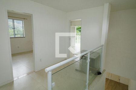 Hall de casa de condomínio para alugar com 3 quartos, 150m² em Guaratiba, Rio de Janeiro