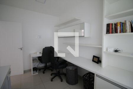 Escritório de casa de condomínio para alugar com 4 quartos, 490m² em Pechincha, Rio de Janeiro