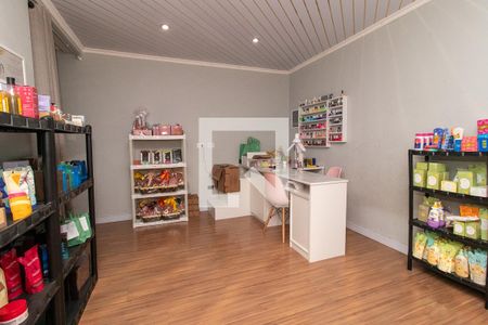 Sala de casa à venda com 4 quartos, 330m² em Xaxim, Curitiba