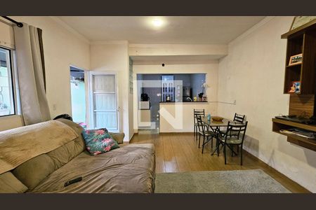 Casa à venda com 2 quartos, 80m² em Jardim Santa Gertrudes, Jundiaí