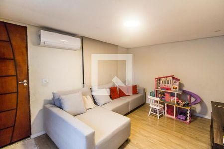 Sala de casa para alugar com 2 quartos, 100m² em Vila Engenho Novo, Barueri