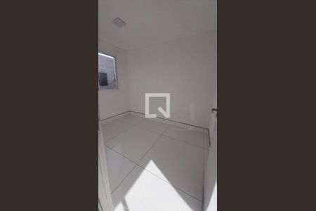 Quarto de apartamento para alugar com 2 quartos, 42m² em Setor Andreia, Goiânia