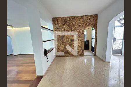 Casa à venda com 4 quartos, 327m² em Vila Valqueire, Rio de Janeiro