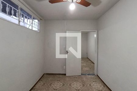 Quarto 2 de casa para alugar com 2 quartos, 82m² em Senador Vasconcelos, Rio de Janeiro