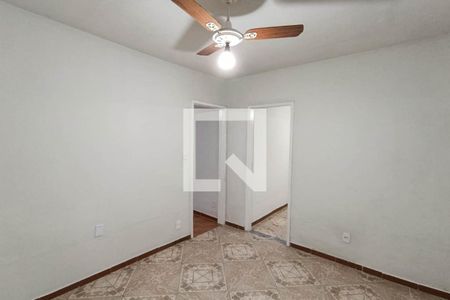 Quarto 1 de casa para alugar com 2 quartos, 82m² em Senador Vasconcelos, Rio de Janeiro