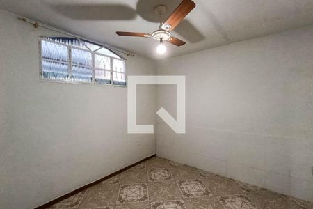 Quarto 1 de casa para alugar com 2 quartos, 82m² em Senador Vasconcelos, Rio de Janeiro