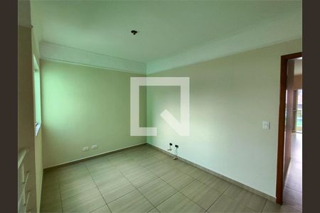 Casa à venda com 3 quartos, 180m² em Vila Camilópolis, Santo André