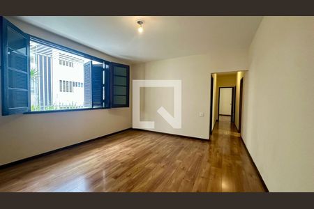 Sala de TV de apartamento à venda com 4 quartos, 395m² em Gutierrez, Belo Horizonte