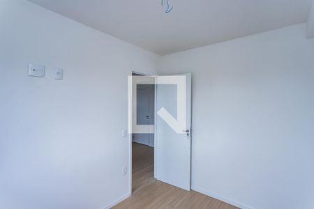 Quarto de apartamento para alugar com 1 quarto, 32m² em Jardim Jaragua (sao Domingos), São Paulo