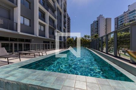 Área externa de kitnet/studio à venda com 1 quarto, 29m² em Jardim do Salso, Porto Alegre