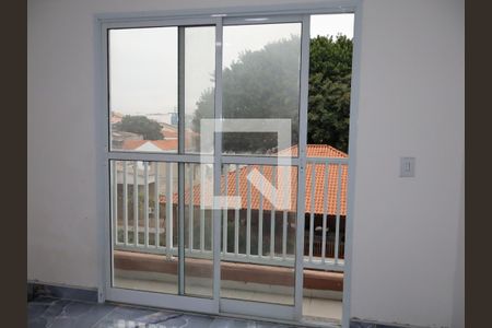 Sala e dormitório de apartamento para alugar com 1 quarto, 24m² em Quinta da Paineira, São Paulo