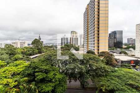 Vista da Sala de apartamento para alugar com 3 quartos, 150m² em Alphaville, Barueri