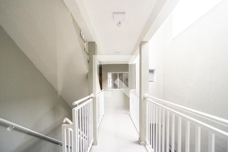 Corredor externo de apartamento para alugar com 1 quarto, 29m² em Chácara Santo Antônio (zona Leste), São Paulo