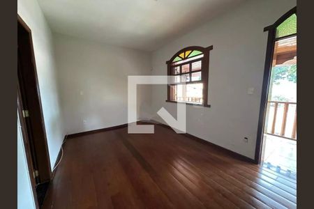 Casa para alugar com 4 quartos, 300m² em Castelo, Belo Horizonte
