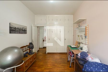 Quarto1 de apartamento à venda com 3 quartos, 190m² em Centro, Belo Horizonte