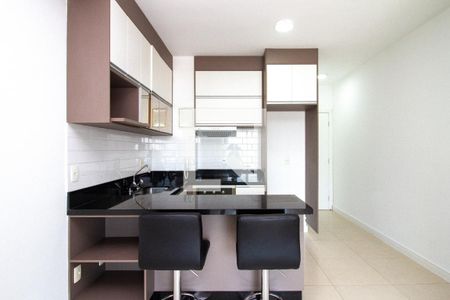 Cozinha de apartamento à venda com 1 quarto, 37m² em Vila Gomes Cardim, São Paulo