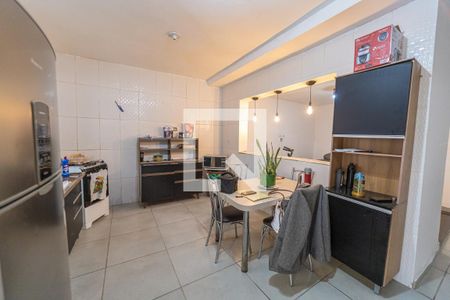 Cozinha de casa para alugar com 2 quartos, 150m² em Chácara Cruzeiro do Sul, São Paulo