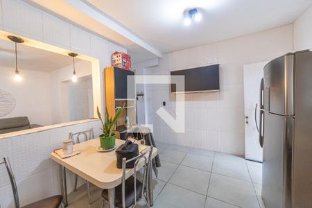 Cozinha de casa para alugar com 2 quartos, 150m² em Chácara Cruzeiro do Sul, São Paulo