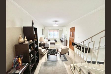 Sala de casa à venda com 3 quartos, 198m² em Água Fria, São Paulo