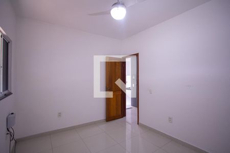 Quarto 1 de casa para alugar com 2 quartos, 75m² em Venda da Cruz, São Gonçalo