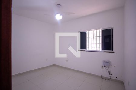 Quarto 1 de casa para alugar com 2 quartos, 75m² em Venda da Cruz, São Gonçalo