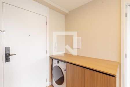 Sala e Cozinha de apartamento para alugar com 1 quarto, 35m² em Indianópolis, São Paulo