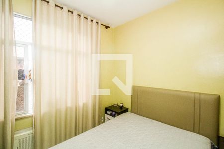Quarto 1 de apartamento para alugar com 2 quartos, 78m² em Rocha Miranda, Rio de Janeiro