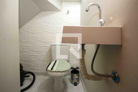 Lavabo de casa de condomínio para alugar com 2 quartos, 68m² em Chácara Belenzinho, São Paulo
