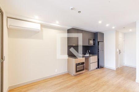 Sala e Cozinha de apartamento para alugar com 1 quarto, 44m² em Indianópolis, São Paulo
