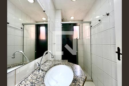 Banheiro Social de apartamento à venda com 3 quartos, 69m² em Planalto, Belo Horizonte