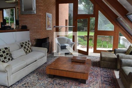 Casa à venda com 4 quartos, 800m² em Retiro Morumbi, São Paulo