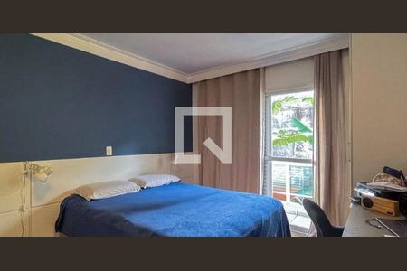 Casa à venda com 3 quartos, 200m² em Aclimação, São Paulo