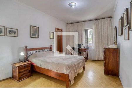 Casa à venda com 4 quartos, 301m² em Chácara Santo Antônio (Zona Sul), São Paulo