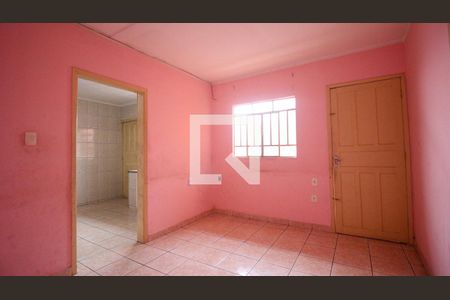 Sala de casa para alugar com 2 quartos, 70m² em Vila Rica, São Paulo