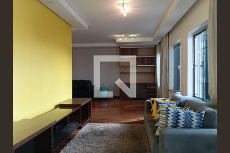 Casa à venda com 3 quartos, 222m² em Quinta da Paineira, São Paulo