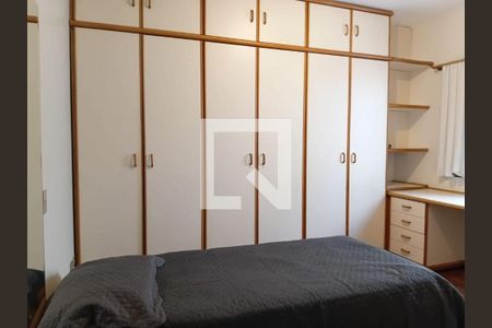 Casa à venda com 3 quartos, 222m² em Quinta da Paineira, São Paulo
