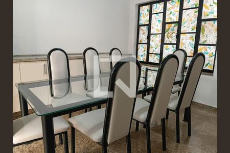 Casa à venda com 3 quartos, 222m² em Quinta da Paineira, São Paulo