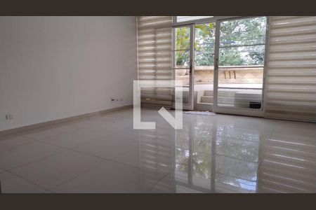 Casa à venda com 3 quartos, 230m² em Jardim da Gloria, São Paulo