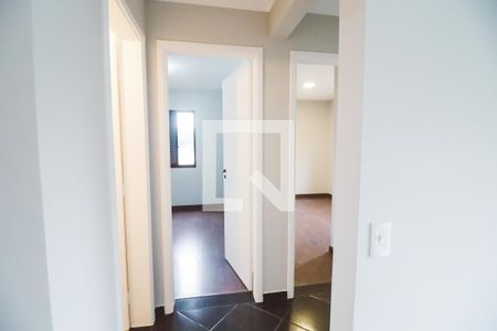 Corredor de apartamento à venda com 2 quartos, 55m² em Santana, São Paulo