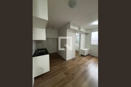 Cozinha de apartamento para alugar com 2 quartos, 33m² em Vila Prudente, São Paulo